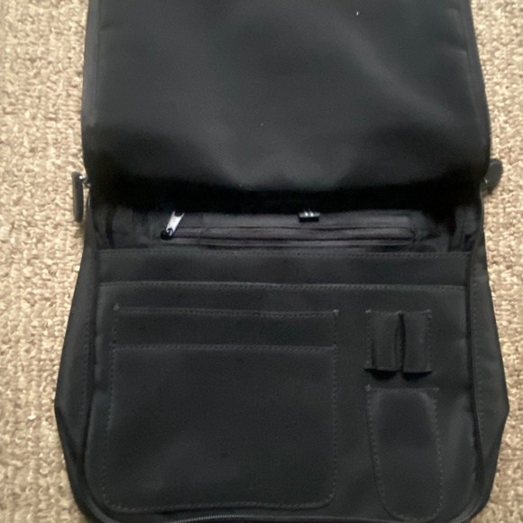 Hobo International Black shoulder/crossbody bag - Picture 3 of 5